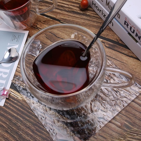 NIB Heat resistant double layered heart shaped cup - Picture 3 of 4